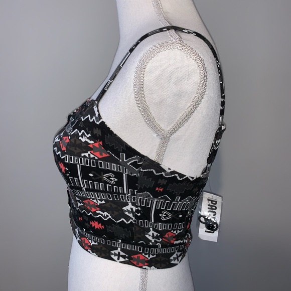 NWT Nollie Button Front Black and White Crop Top - Picture 4 of 9